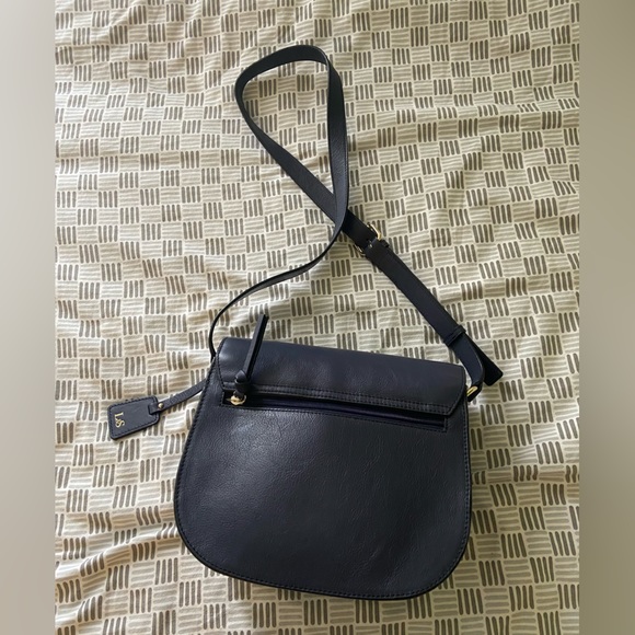 Lo & Sons Leather Crossbody Bag - Picture 9 of 11